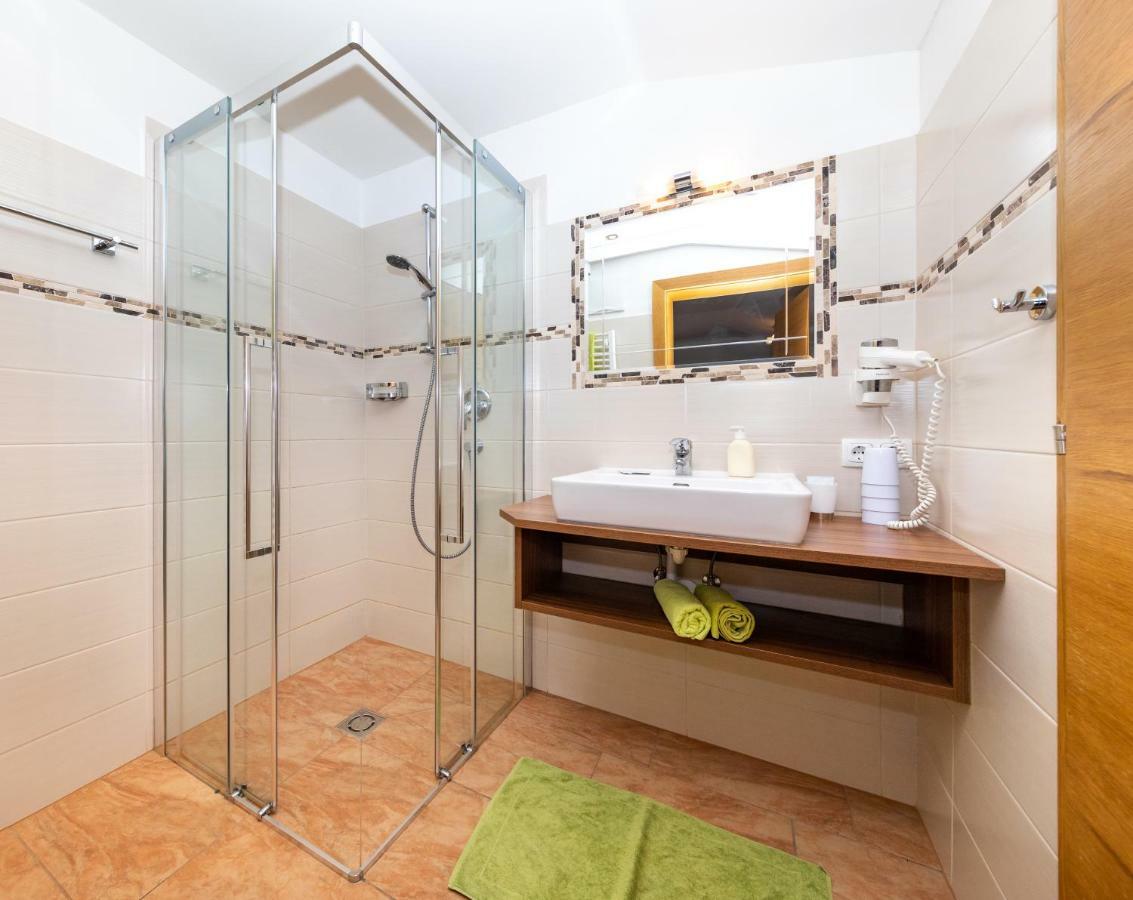 Appartement Pension Albert Zell am See Exterior photo